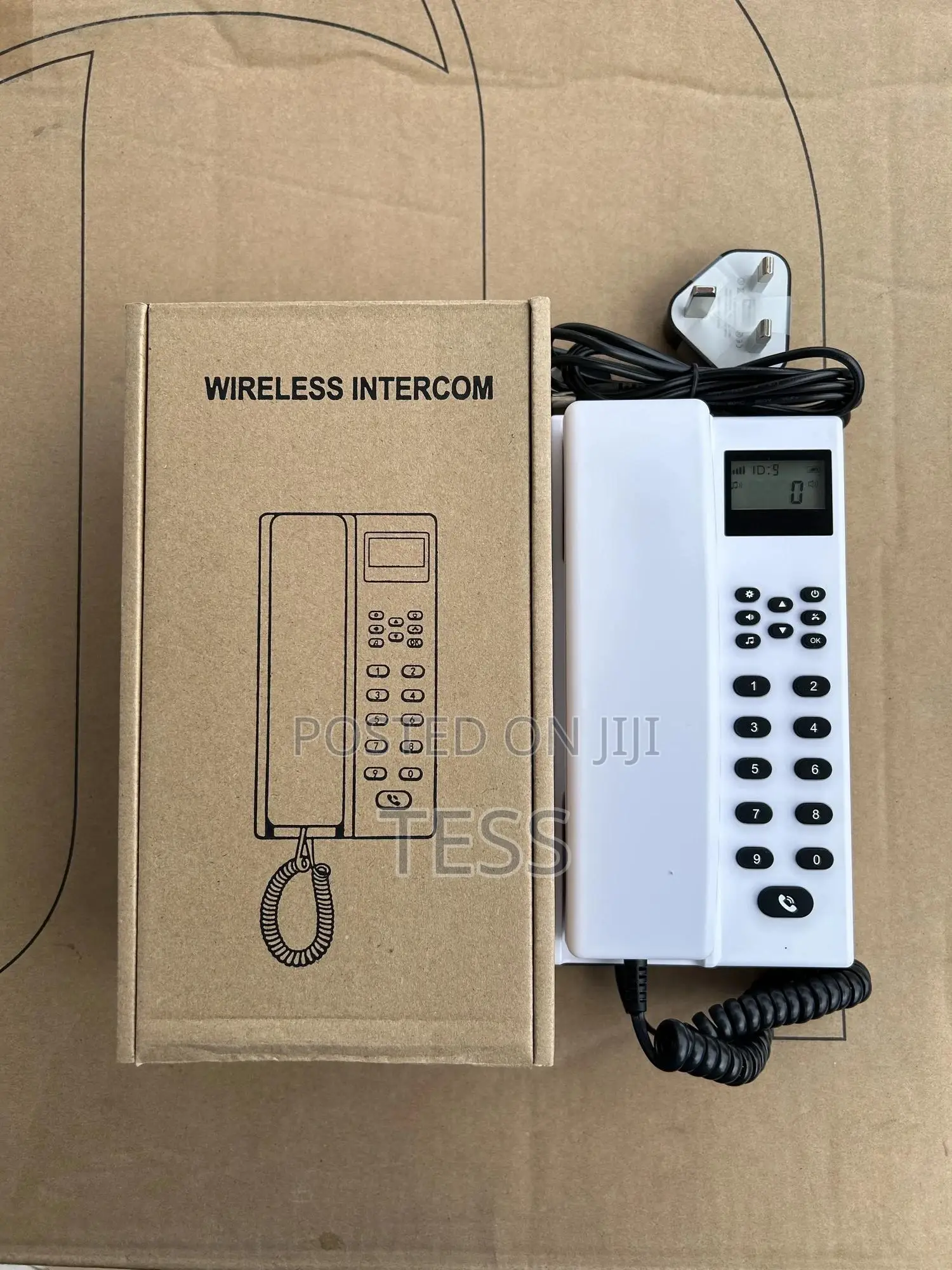 Telephone Wireless Intercom With Screen Display.