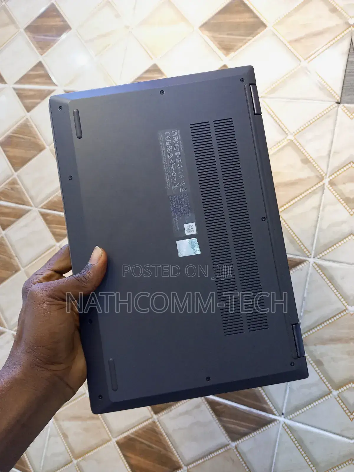 New Laptop Lenovo IdeaPad Flex 15 8GB AMD Ryzen 5 SSD 256GB