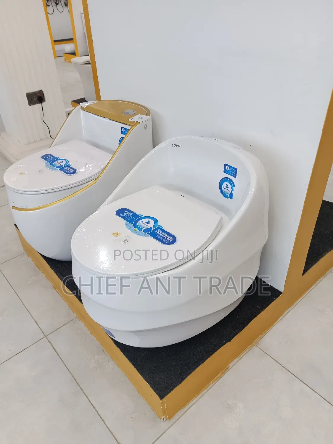 Egg Wc. Toilet Seat. T088