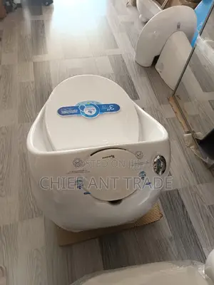 Egg Wc. Toilet Seat. T088