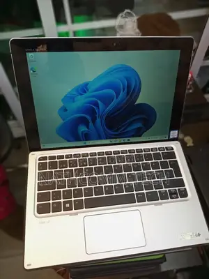 New Laptop HP Elite X2 1012 8GB Intel SSD 256GB