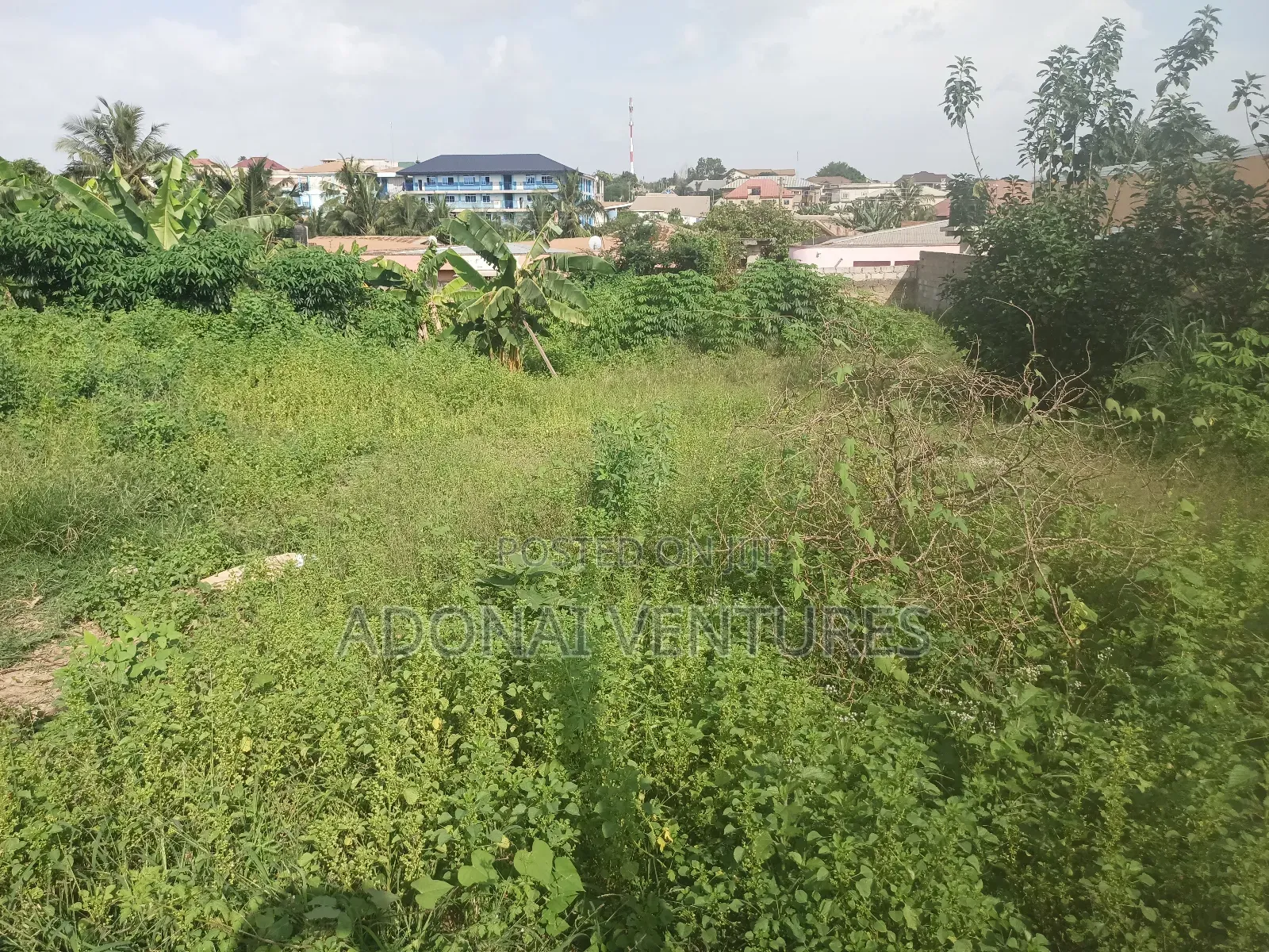 One Plot of Land for Sale in Santasi Anyinam