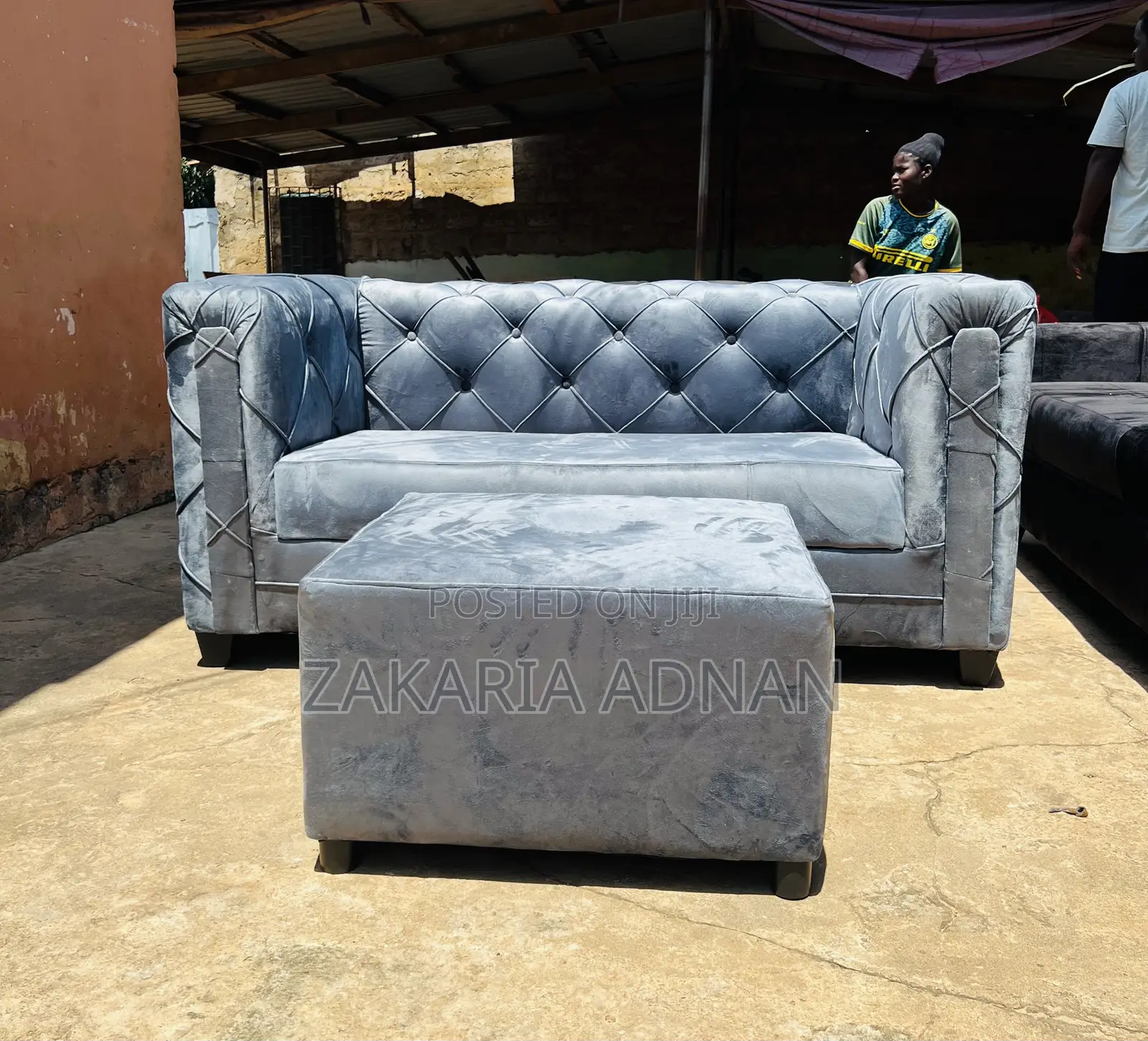 2in1 Furniture + Table