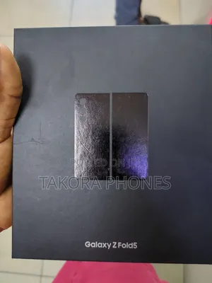New Samsung Galaxy Z Fold 5 256 GB Rose Gold