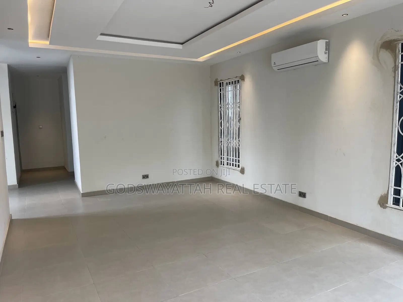 4bdrm House in East Legon, Adjiriganor for sale