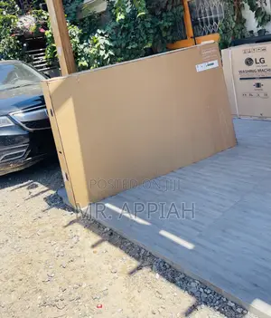 High Quality Samsung 85q60c 85” Qled Smart Television.