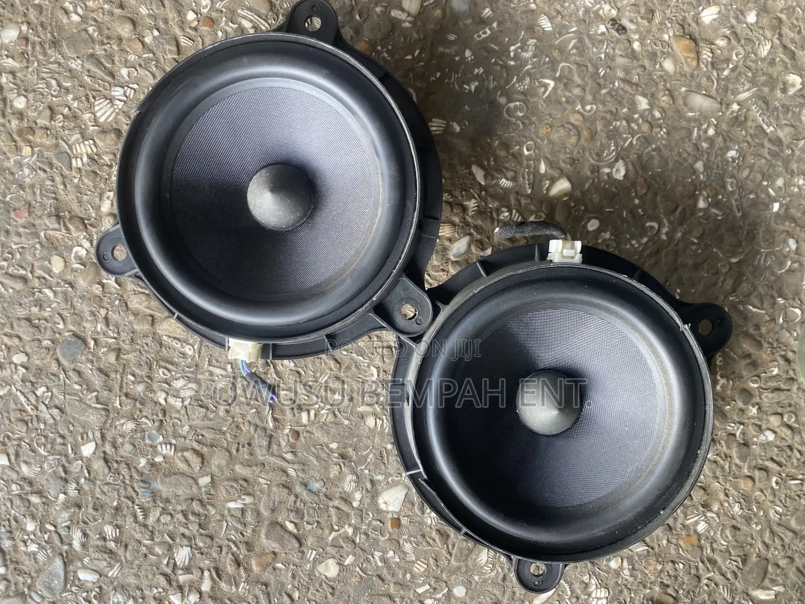 Toyota Vitz Door Speakers