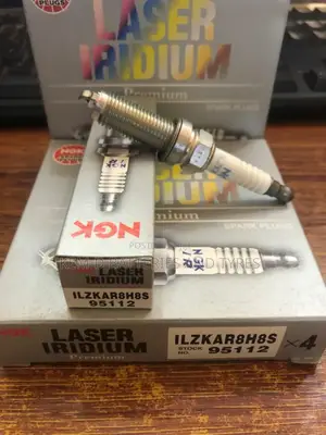 Original NGK Plugs 95112 Ilzkar8h8s Laser Iridium Spark Plug