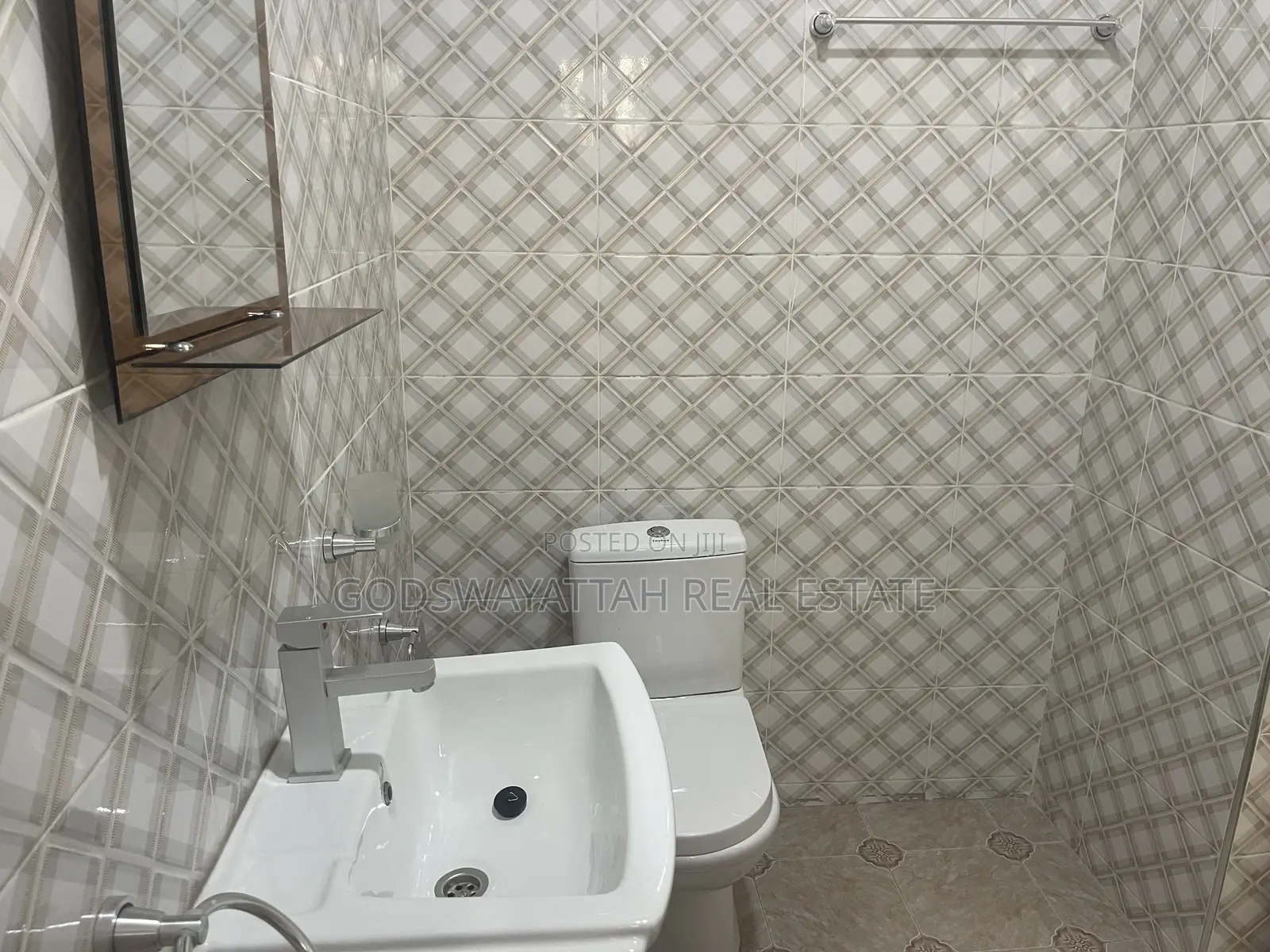 3bdrm Apartment in East Legon, Adjiriganor for rent