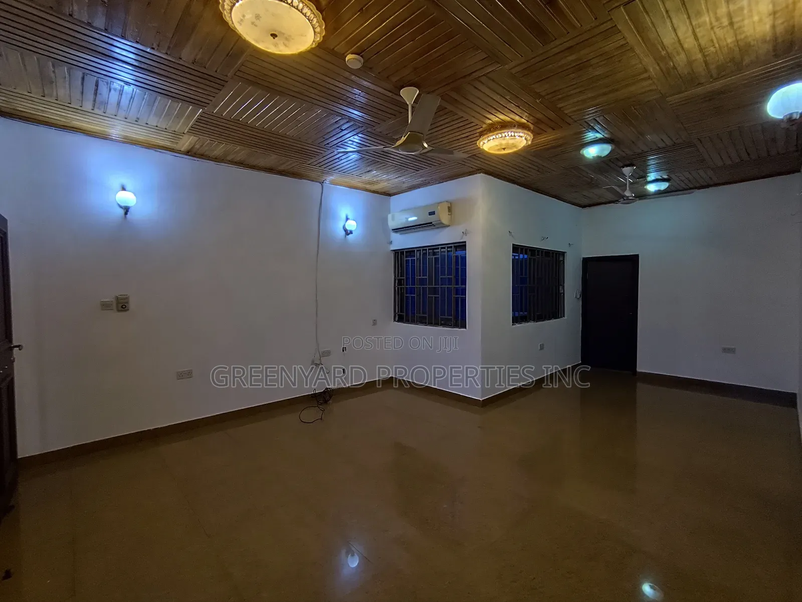 3bdrm Apartment in With Generator, East Legon for rent