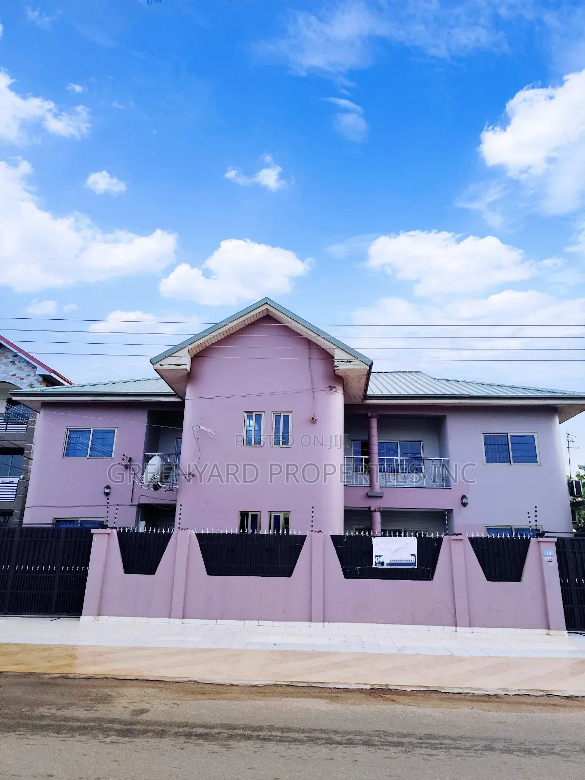 3bdrm Apartment in With Generator, East Legon for rent