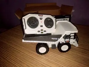 9ch Dump Truck