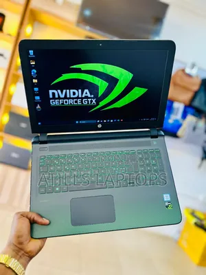 Laptop HP Pavilion Gaming Laptop 15-Dk2xxx 16GB Intel Core I5 SSD 1.5T