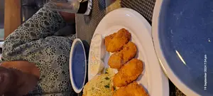 Experienced Restaurant Waiters Wanted Immediately