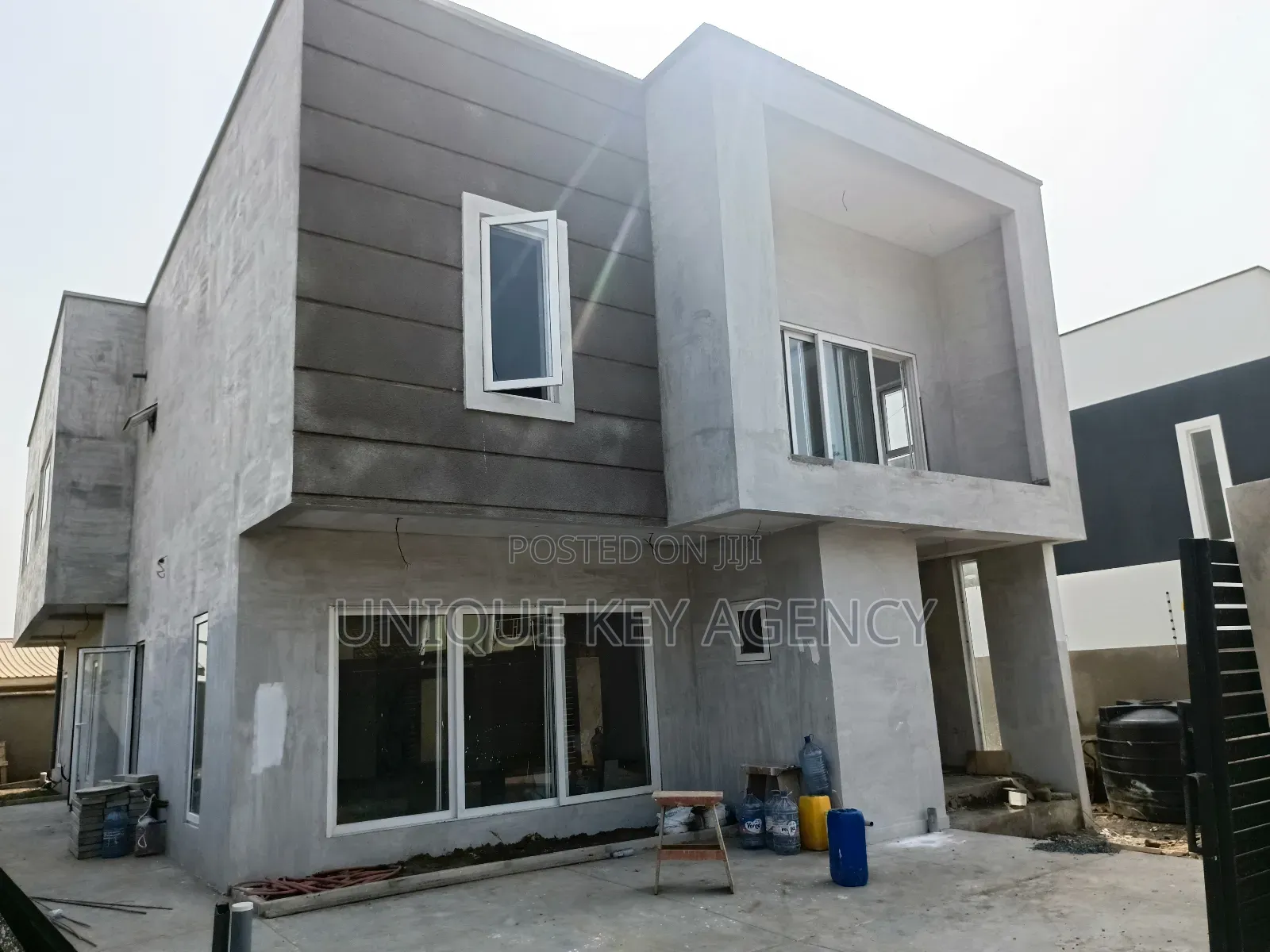 4bdrm House in Unique Key Agency, Airport Residential Area for sale