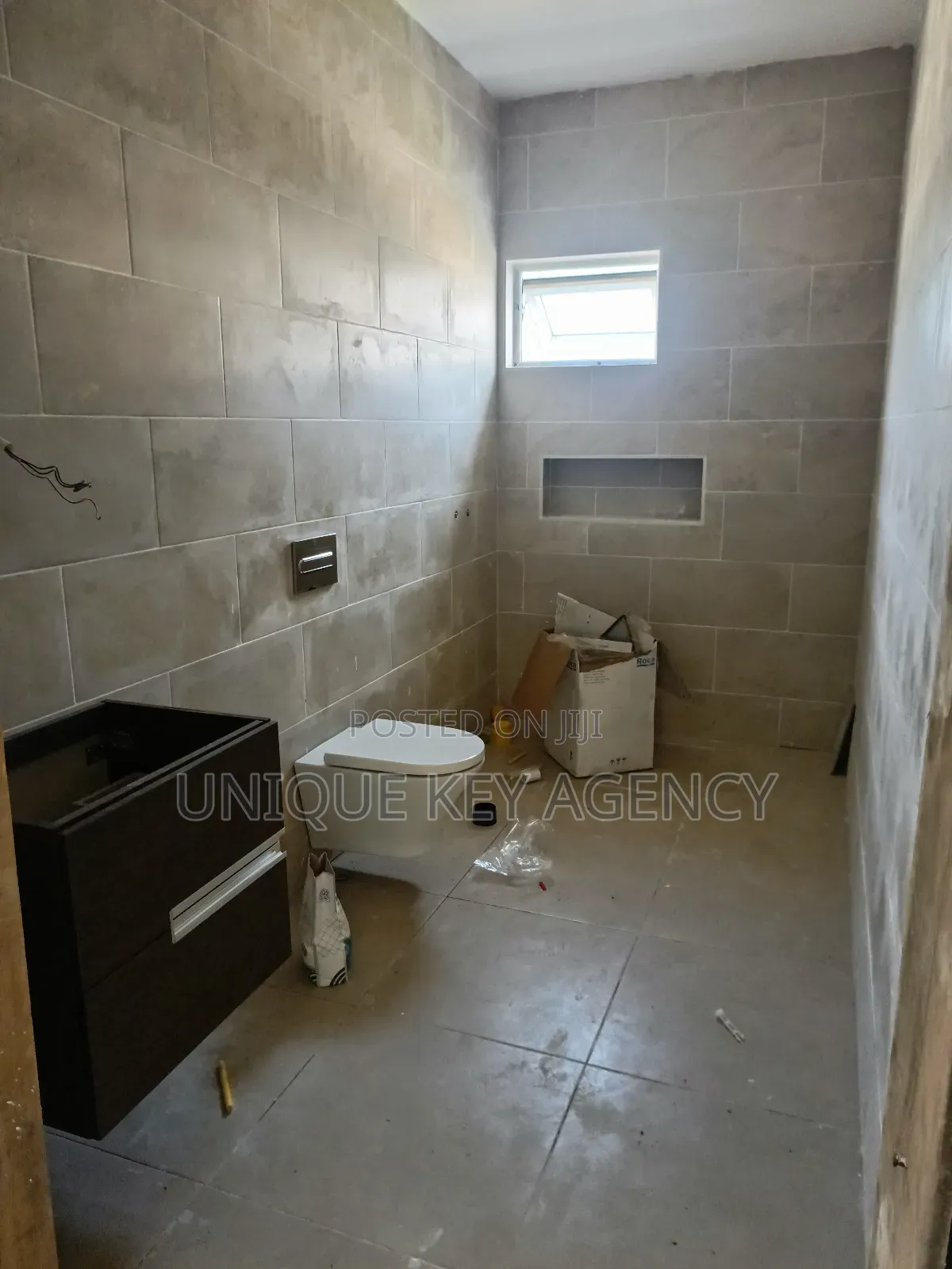 4bdrm House in Unique Key Agency, Airport Residential Area for sale
