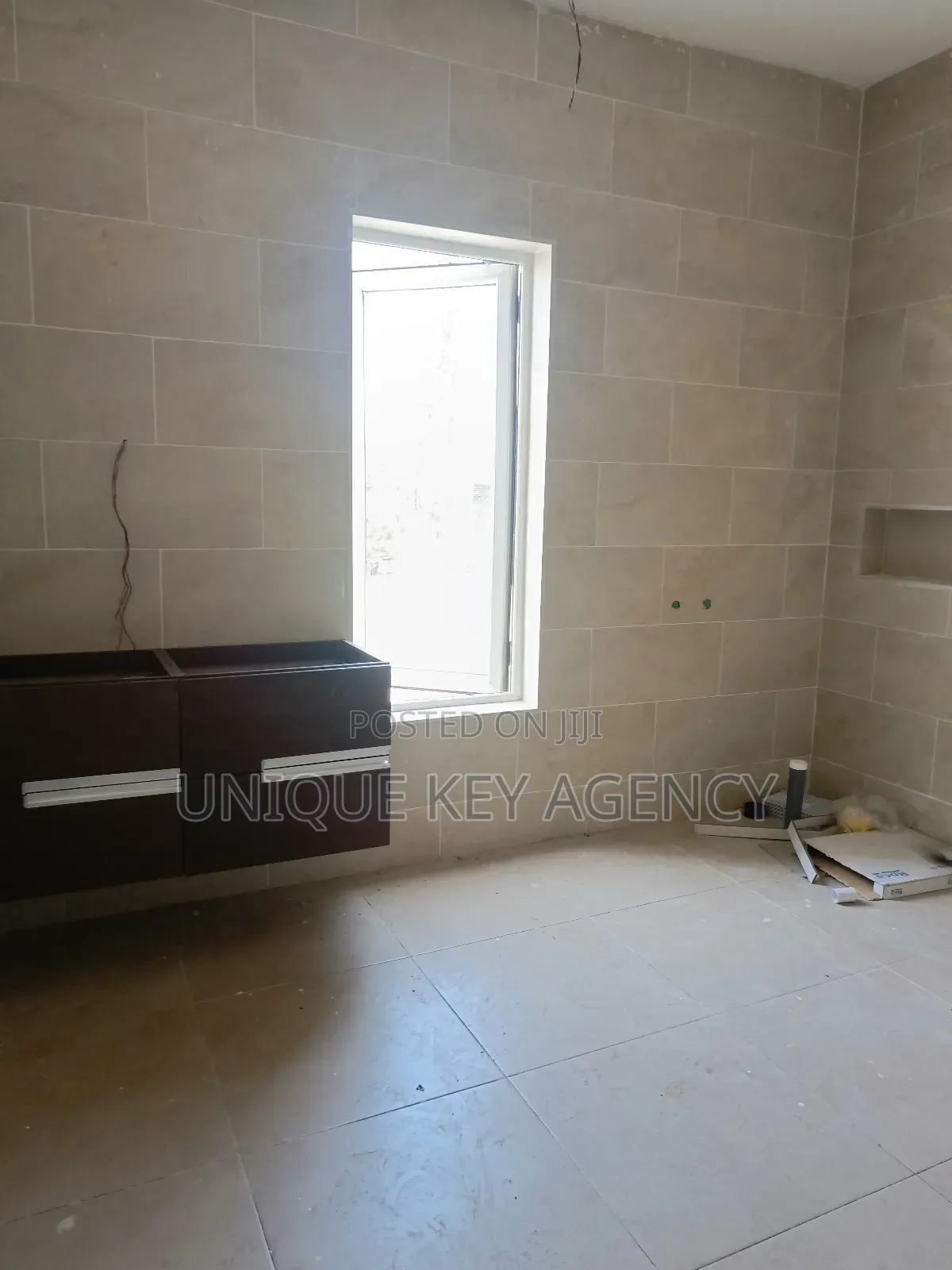 4bdrm House in Unique Key Agency, Airport Residential Area for sale