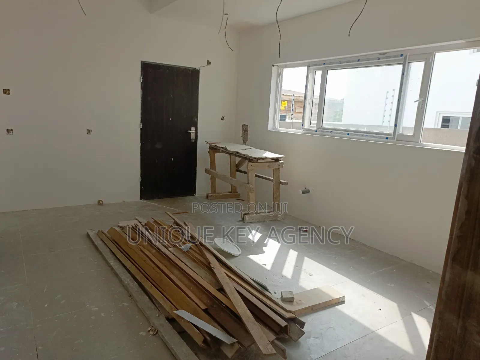 4bdrm House in Unique Key Agency, Airport Residential Area for sale
