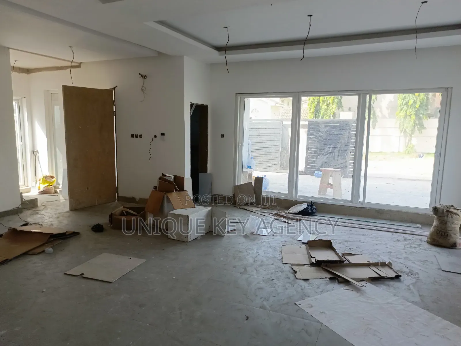 4bdrm House in Unique Key Agency, Airport Residential Area for sale