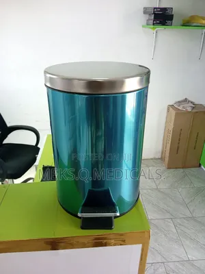 Pedal Dustbin 8ltrs