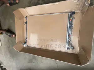 Kia Sportage 2011,2012,2013 Radiator Tank / Water Tank