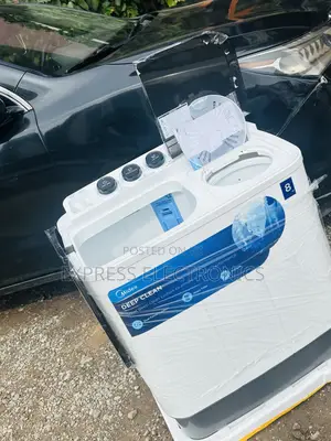 Ultra Modern Topload Twintub Midea 8kg