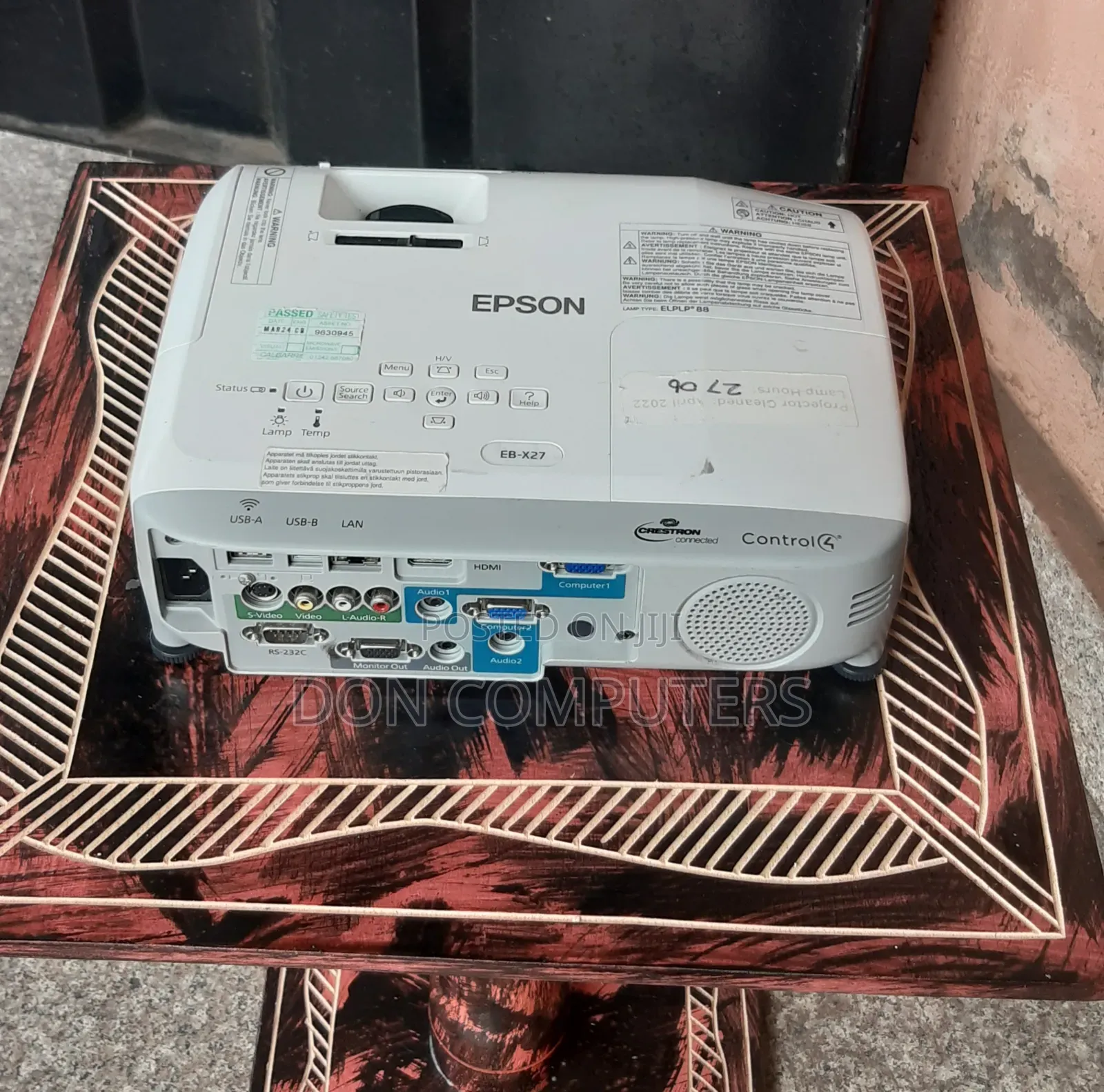 EPSON Eb - X27 Projector
