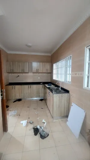 4bdrm House in Kg.Franco Properties, Spintex for rent