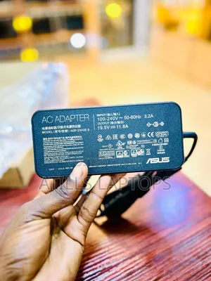 Asus Rog Charger 11.8 Amps ( 240w )