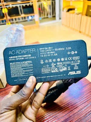 Asus Rog Charger 11.8 Amps ( 240w )
