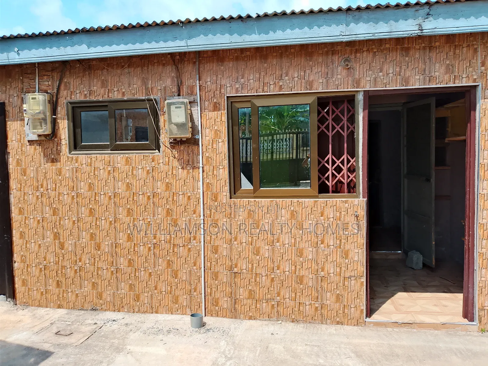 1bdrm Apartment in Basket Area, Spintex for rent