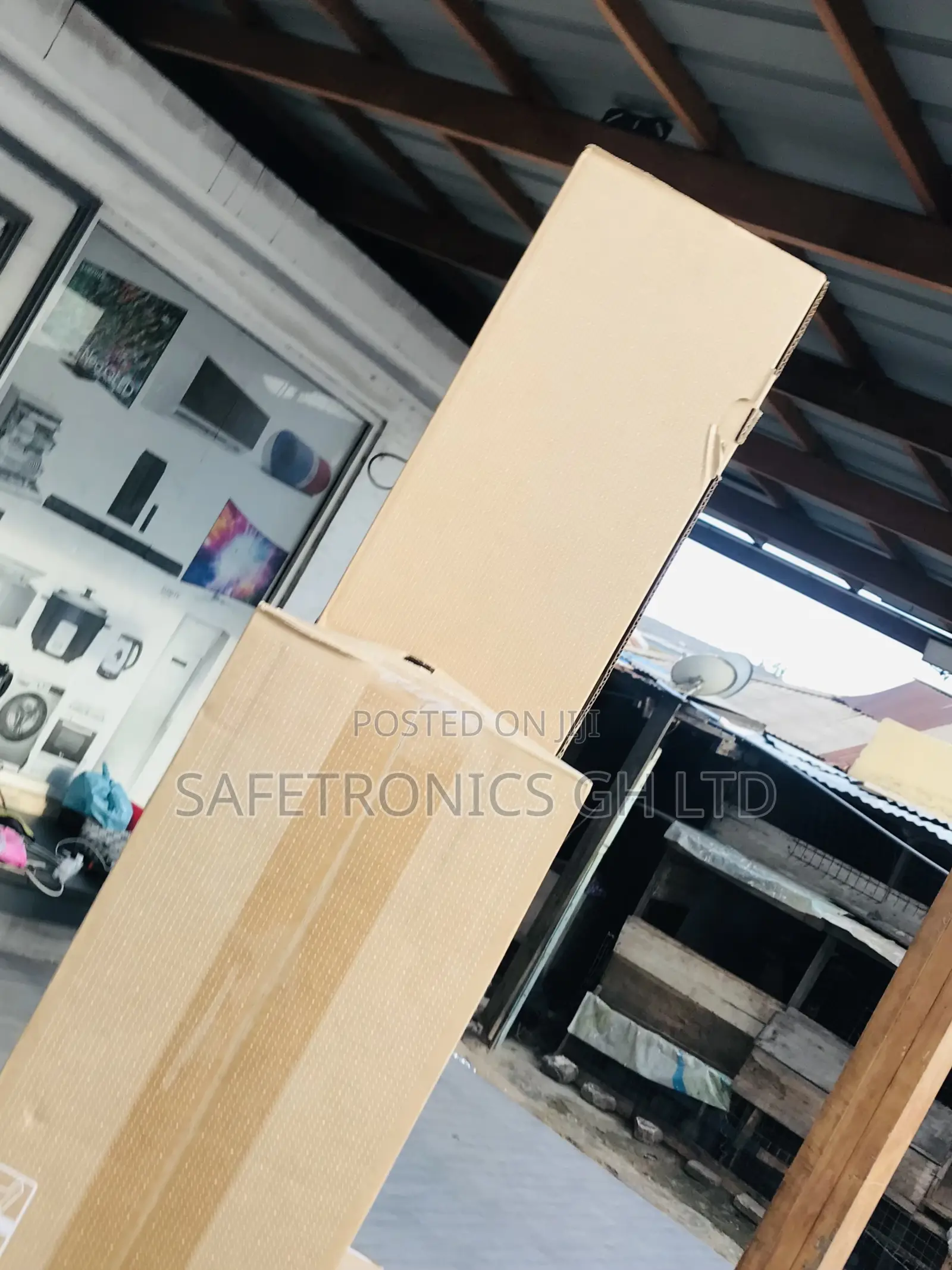 Order Samsung Subwoofer Soundbar 300 Watts HW-B550