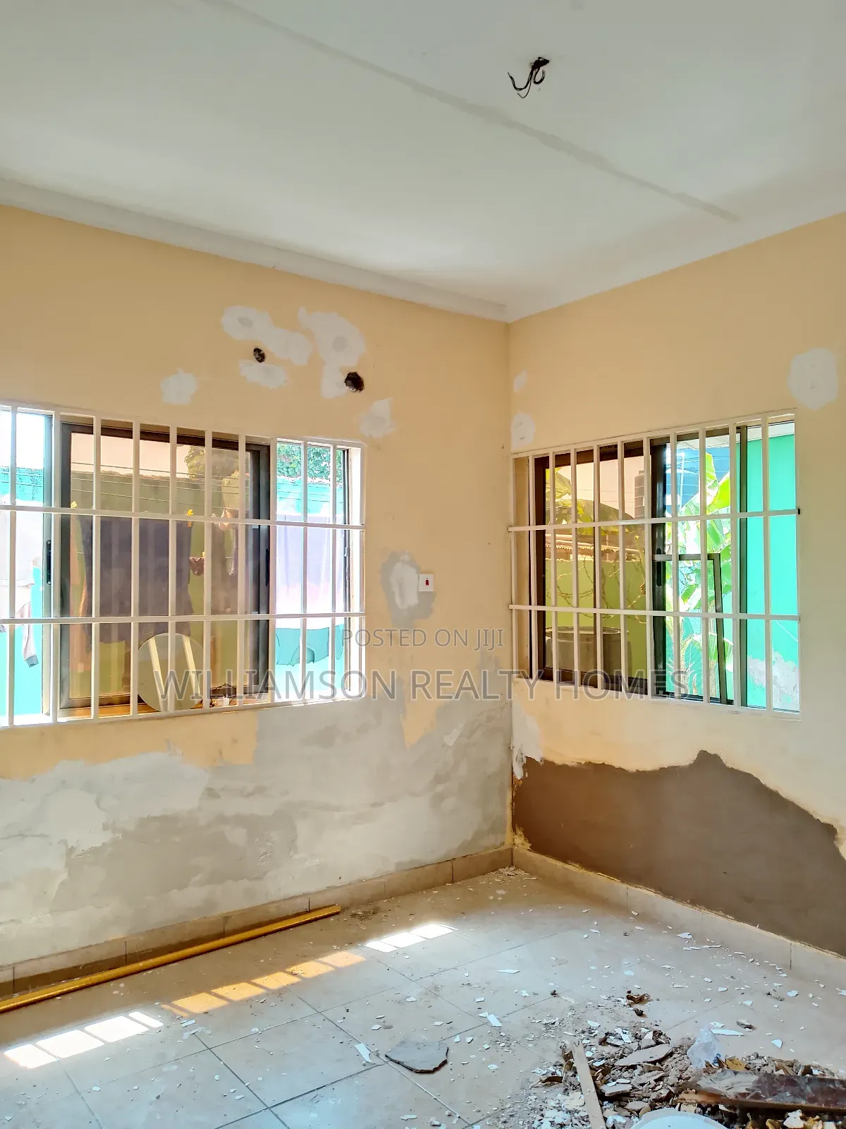 1bdrm Apartment in Spintex Main Road for rent