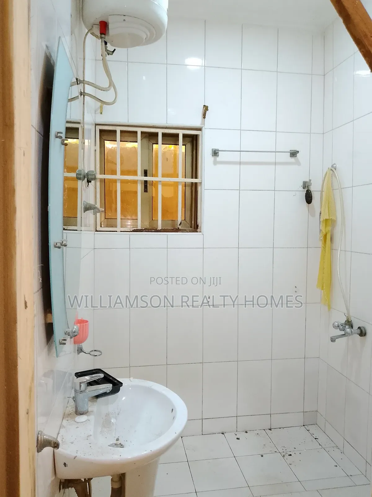 1bdrm Apartment in Spintex Main Road for rent