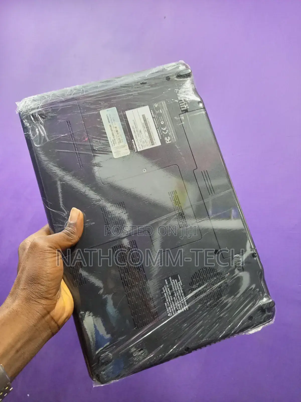 New Laptop Toshiba Satellite C665 6GB Intel Core I3 HDD 500GB