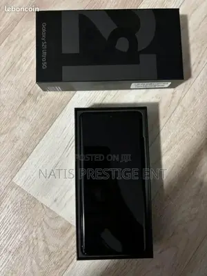 New Samsung Galaxy S21 Ultra 5G 256 GB Black