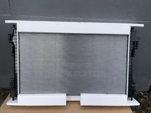 Ford Explorer Radiator Tank 3.5V6 2016,2017,2018,2019