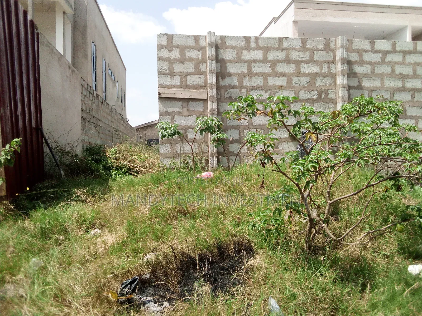 Prime Half Plot for Sale - Lakeside Estate