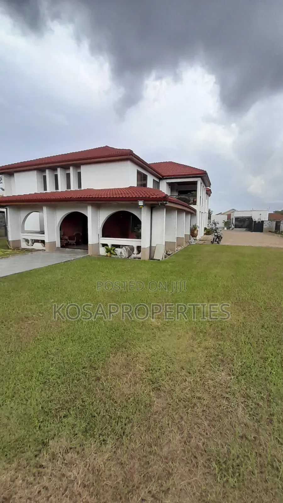 7bedrooms Furnished at Adjiringanor for Rent