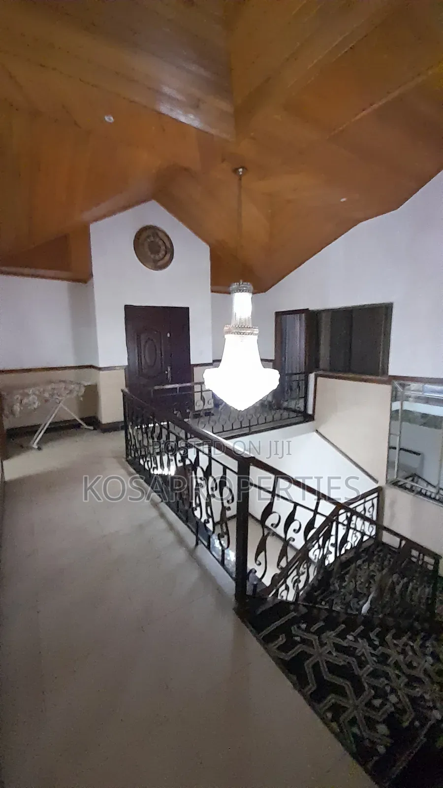 7bedrooms Furnished at Adjiringanor for Rent