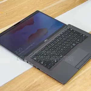 New Laptop Dell Latitude 5300 8GB Intel Core I5 SSD 256GB