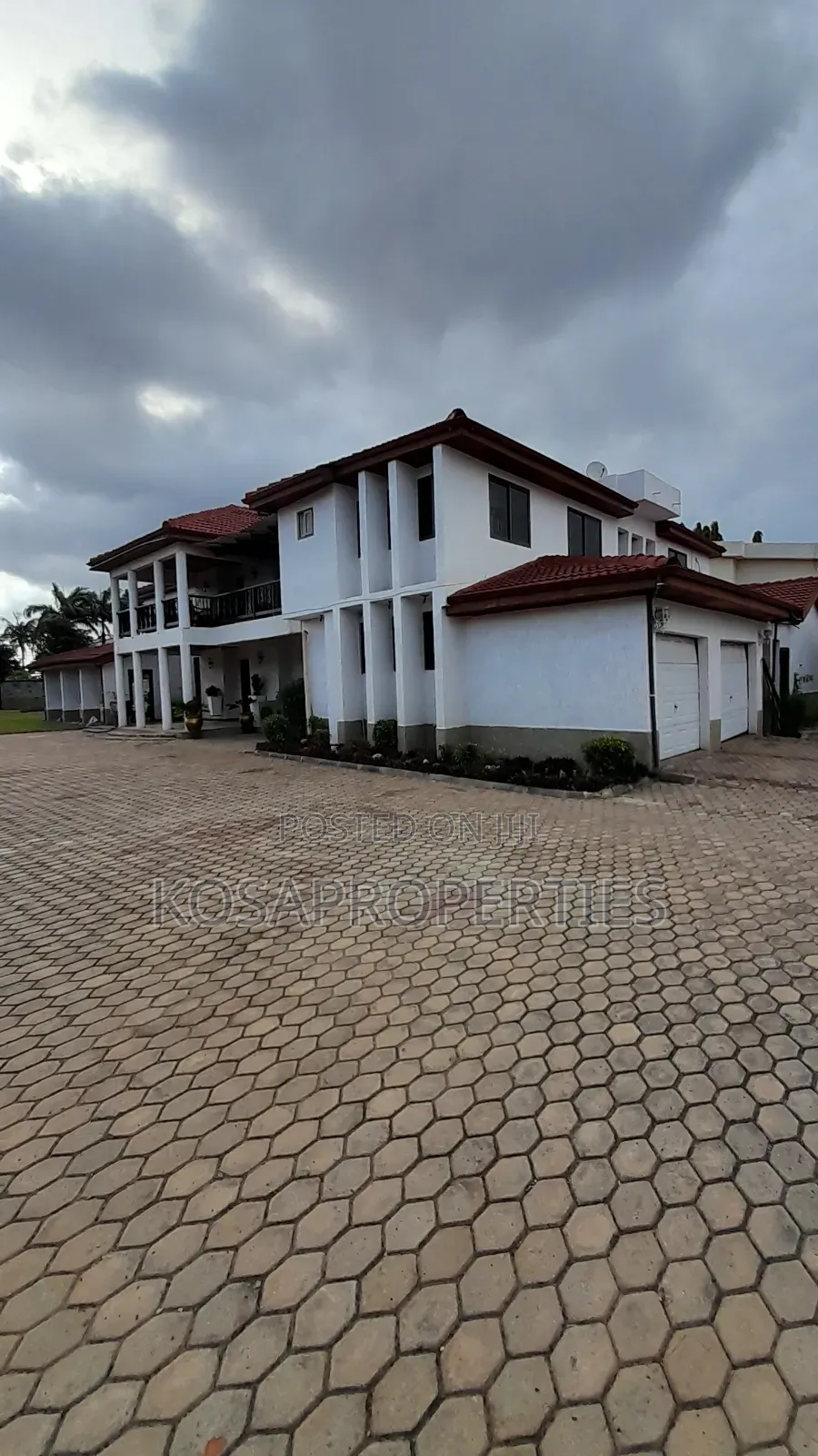 Furnished 2bdrm Apartment in Adjiringanor, Adjiriganor for rent