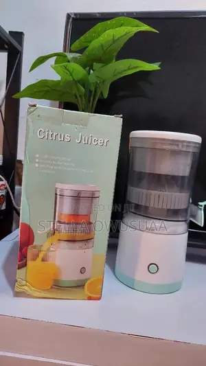 Citrus Juicer