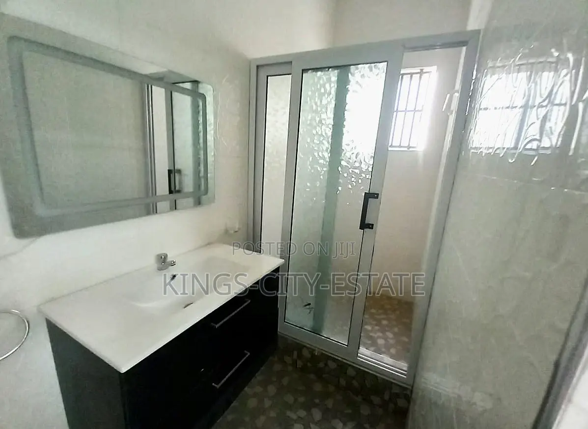 3bdrm House in Acp Estate, Kwabenya for sale