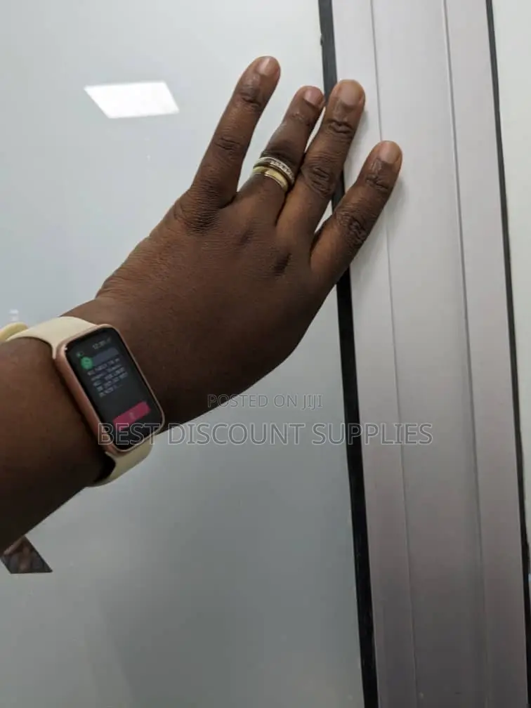 Gorgeous Lc112 Smart Watch Fitness Activity Tracker