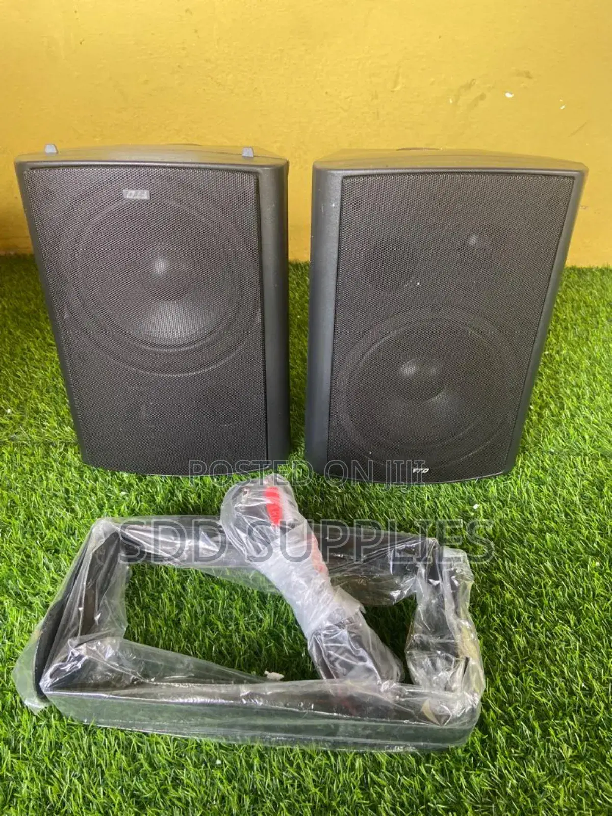 6" Active Wall Speaker for Conference