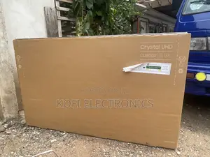 Crystal Display Samsung 55cu8000 Smart LED Tv, Ultra HD 