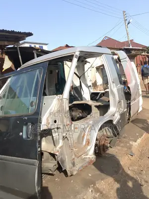 Hyundai H100 Front Cut and Doors