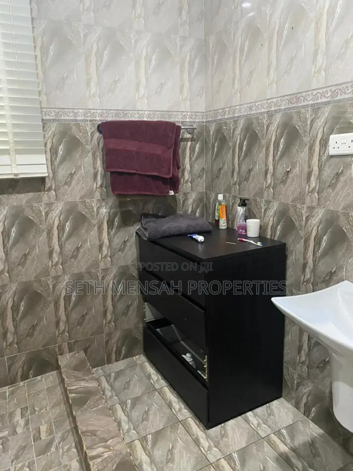 Furnished 3bdrm House in Skm Properties, Agbogba for sale
