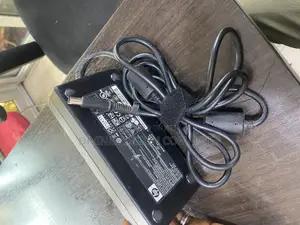 Hp Big Pin Charger 19.5v~10.3A. 200w. For Gaming All in 1